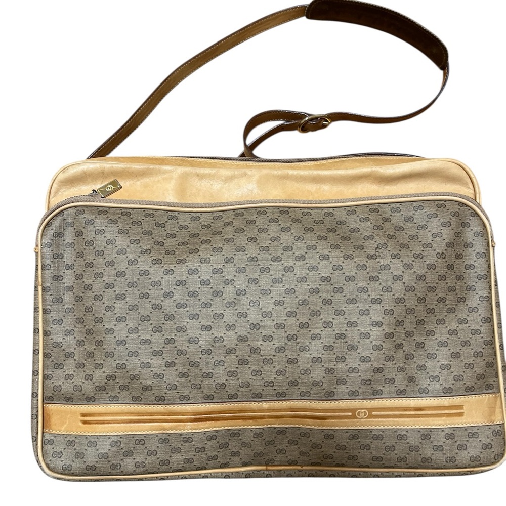 Gucci Authentic Tan and Brown Bag with Iconic Monogram and Leather Trim